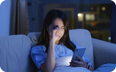 HOW TO PROTECT YOUR EYES FROM DIGITAL STRAIN
